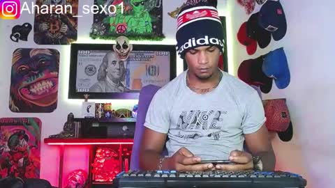 Snapshot of aharon_sexo1 chatting on 15, 2, 2025 Aharon  Zamora online show from 15, 2, 2025