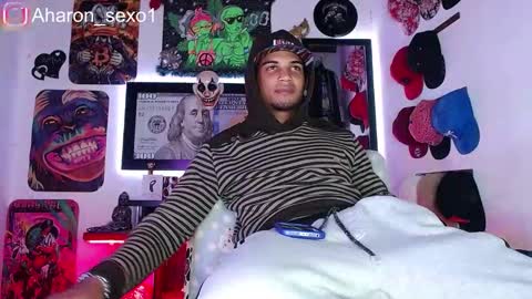 Snapshot of aharon_sexo1 chatting on 23, 2, 2025 Aharon  Zamora online show from 23, 2, 2025