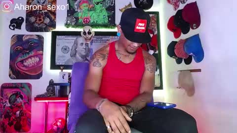 Snapshot of aharon_sexo1 chatting on 25, 2, 2025 Aharon  Zamora online show from 25, 2, 2025