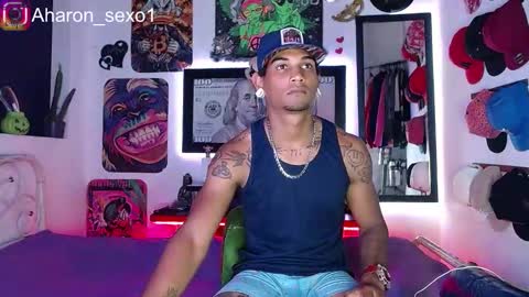 Snapshot of aharon_sexo1 chatting on 6, 3, 2025 Aharon  Zamora online show from 6, 3, 2025