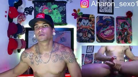 Snapshot of aharon_sexo1 chatting on 11, 3, 2025 Aharon  Zamora online show from 11, 3, 2025