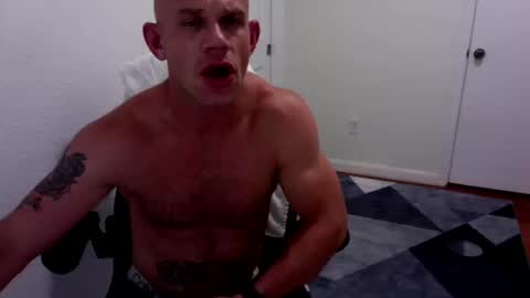 Snapshot of ahern1985 chatting on 19, 10, 2025 ahern1985 online show from 19, 10, 2025