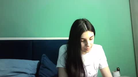 Snapshot of ahotkitty18 chatting on 14, 1, 2025 Selena online show from 14, 1, 2025