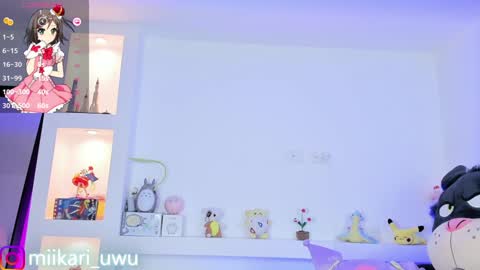 Snapshot of ahri_elderwood chatting on 25, 1, 2025 Ahri help me get to 100  online show from 25, 1, 2025