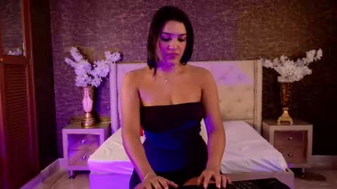 Snapshot of ahri_rose chatting on 15, 9, 2025 Ahri online show from 15, 9, 2025