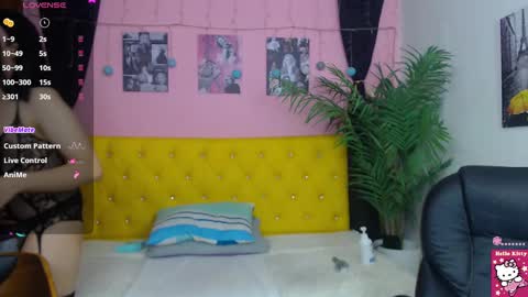 Snapshot of aidan_twink chatting on 15, 2, 2025 AIDAN online show from 15, 2, 2025