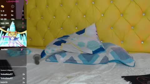 Snapshot of aidan_twink chatting on 8, 3, 2025 AIDAN online show from 8, 3, 2025