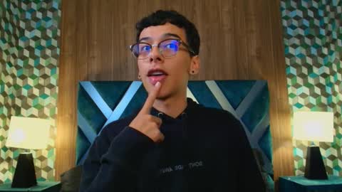 aiden_royce online show from 10, 10, 2025