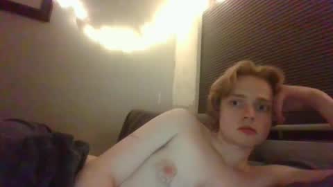 Snapshot of aidenisdunn chatting on 18, 12, 2024 aidenisdunn online show from 18, 12, 2024