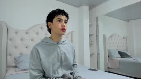 Aiden  online show from 24, 1, 2025