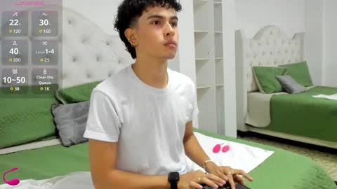 Aiden  online show from 30, 1, 2025