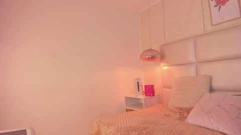 Aily Yozuko online show from 28, 2, 2026