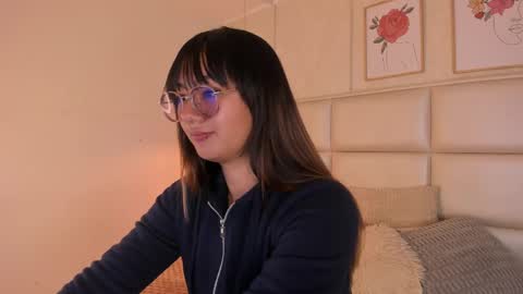 Snapshot of aily_yozuko chatting on 23, 4, 2026 Aily Yozuko online show from 23, 4, 2026