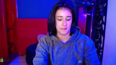 ainara_lux online show from 6, 5, 2026