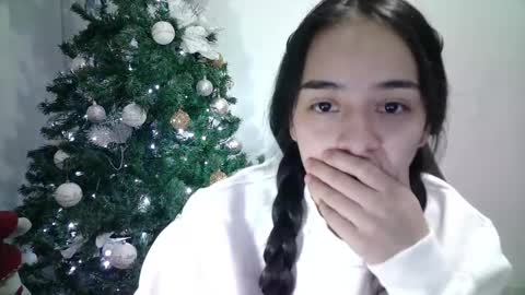 Snapshot of aineangeel chatting on 21, 1, 2025 AINE online show from 21, 1, 2025