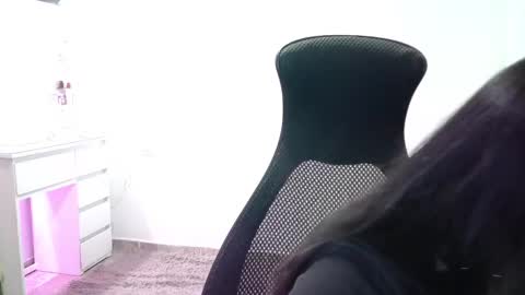 AINE online show from 23, 11, 2025