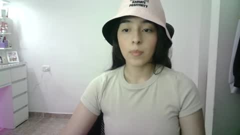 Snapshot of aineangeel chatting on 7, 4, 2026 AINE online show from 7, 4, 2026