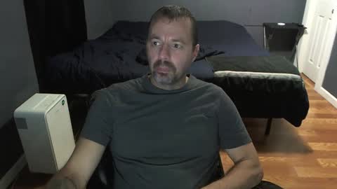 Daddy online show from 8, 1, 2025