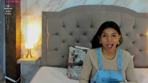 Snapshot of aisha__cambell chatting on 6, 7, 2026 aisha__cambell online show from 6, 7, 2026