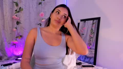 Aisha online show from 3, 12, 2024