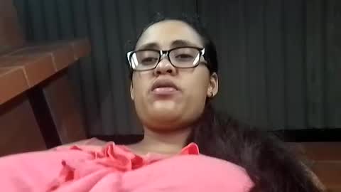 aisha koswell3 online show from 18, 2, 2026