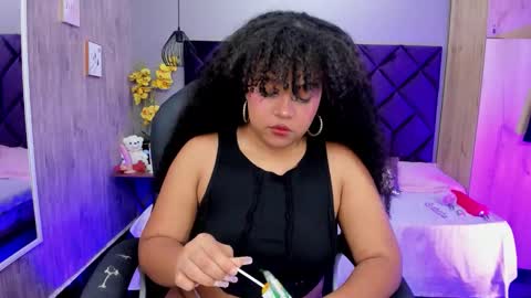 Aisha  online show from 12, 11, 2025