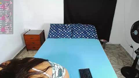 Snapshot of aisha_stacey0410 chatting on 10, 9, 2025 aisha_stacey0410 online show from 10, 9, 2025