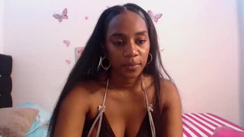 Snapshot of aishaowens chatting on 26, 11, 2025 Aisha online show from 26, 11, 2025