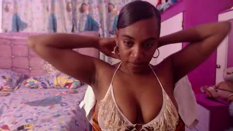 Snapshot of aishaowens chatting on 17, 12, 2025 Aisha online show from 17, 12, 2025