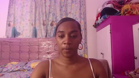 Snapshot of aishaowens chatting on 19, 12, 2025 Aisha online show from 19, 12, 2025