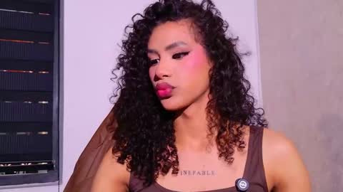 Snapshot of aivadumont chatting on 7, 2, 2026 Queen Dumont online show from 7, 2, 2026