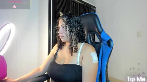 Snapshot of aixa_15 chatting on 20, 9, 2025 Aixa Burgos online show from 20, 9, 2025