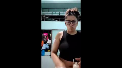 Snapshot of aixa_15 chatting on 18, 12, 2025 Aixa Burgos online show from 18, 12, 2025