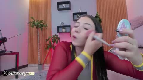 Snapshot of aixa_charless chatting on 2, 11, 2025 Aixa online show from 2, 11, 2025