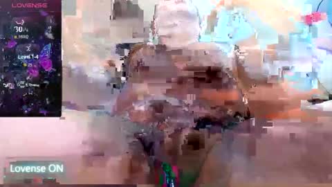 hi im aizy online show from 11, 9, 2025