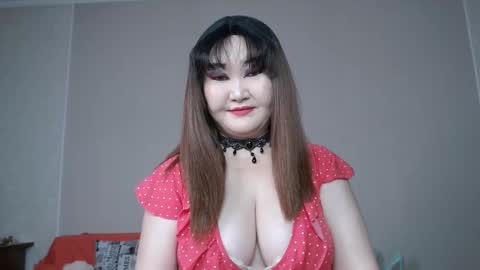 Snapshot of akanire chatting on 24, 11, 2025 Shelly online show from 24, 11, 2025