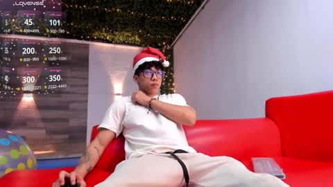 akazaboy online show from 22, 12, 2024