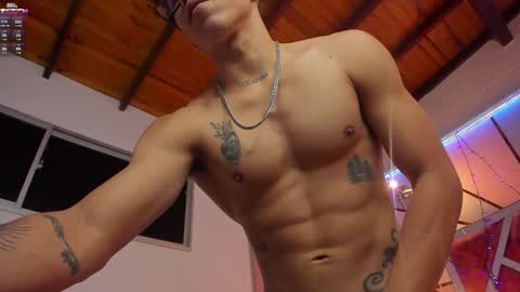 akazaboy online show from 31, 12, 2024