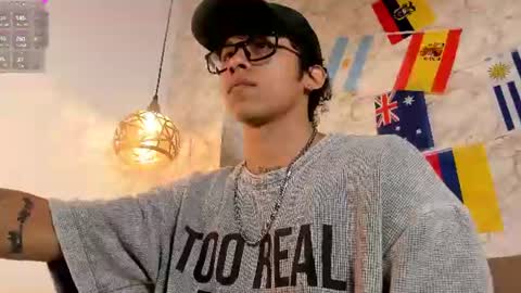 Snapshot of akazaboy chatting on 26, 6, 2026 akazaboy online show from 26, 6, 2026