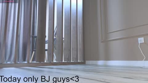 Akemi your little tyan online show from 27, 10, 2025