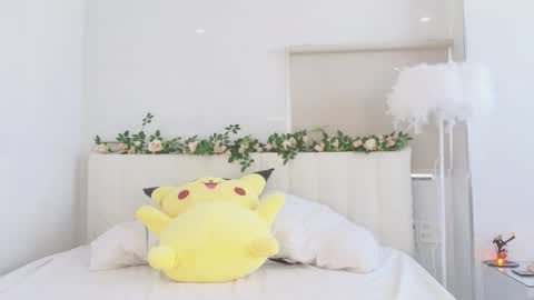 Snapshot of akina_star chatting on 7, 10, 2025 akina_star online show from 7, 10, 2025