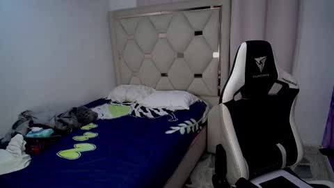 Snapshot of akyra_latin chatting on 3, 2, 2026 Akyra latin online show from 3, 2, 2026