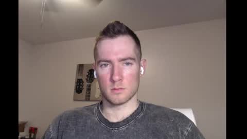 Snapshot of al3xzanderth3gr3at chatting on 4, 10, 2025 Alex online show from 4, 10, 2025