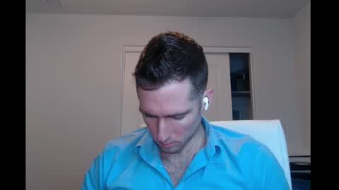 Snapshot of al3xzanderth3gr3at chatting on 14, 11, 2025 Alex online show from 14, 11, 2025