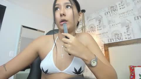  A L A H I A  online show from 4, 12, 2025