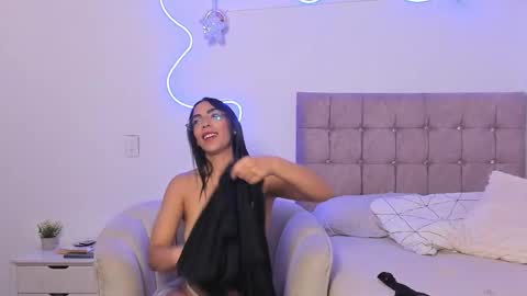 Alaia Alegria online show from 5, 3, 2026