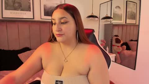 Snapshot of alaia_carter chatting on 10, 9, 2025 Alaia Carter online show from 10, 9, 2025