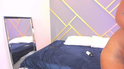 alaia_colins online show from 25, 1, 2025