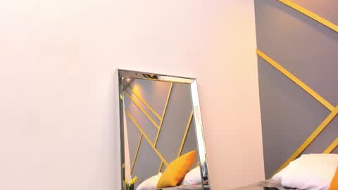 alaia_colins online show from 18, 2, 2025