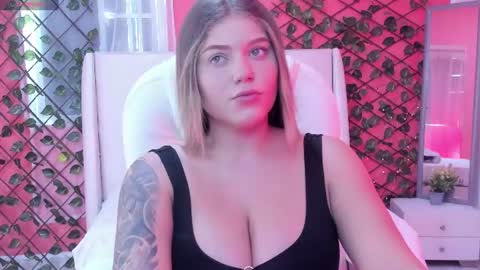Snapshot of alaia_greyy chatting on 13, 7, 2026 Alaia online show from 13, 7, 2026